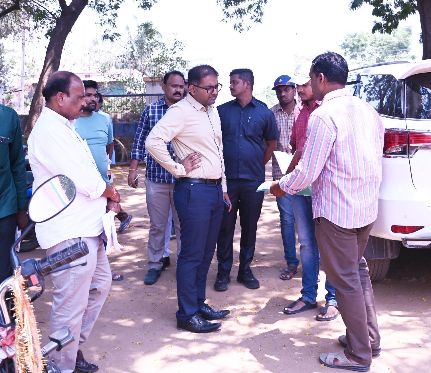 ముత్తారం మండలంలో నూతన తహసిల్దార్ కార్యాలయ నిర్మాణాన్ని వేగవంతం చేయాలి...జిల్లా కలెక్టర్ కోయ శ్రీ హర్ష